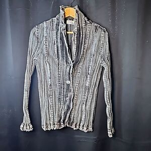 Chico's Platinum Grey Wash Crinkle Cotton Jacket Button Front Distressed Sz.0=XS
